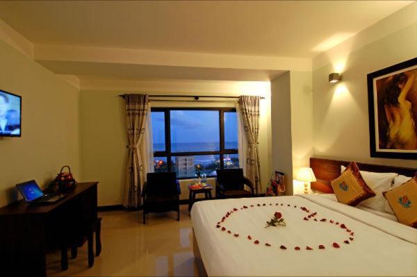 Luna Diamond Hotel Da Nang Rom bilde